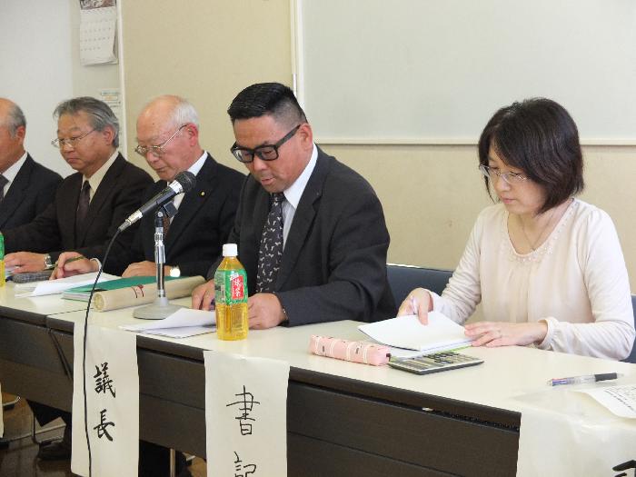 議長席の方々
